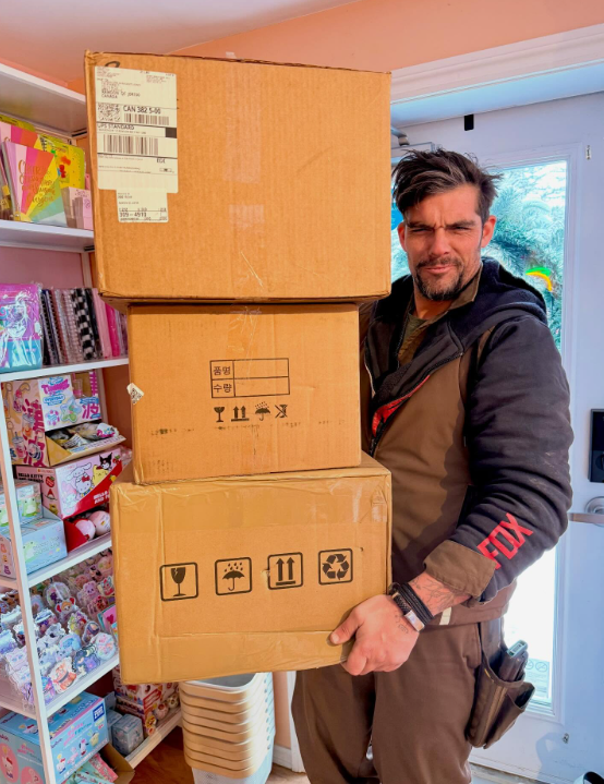 Capture decran 2025 12 15 122355 La propri&eacute;taire d&rsquo;une boutique &agrave; Rawdon n&rsquo;en revient pas de l&rsquo;attention port&eacute;e &agrave; son livreur UPS