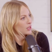 Capture decran 2025 12 15 125505 Marie-Mai r&eacute;pond sans filtre aux commentaires sur son physique