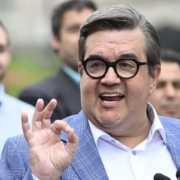 Capture decran 2025 12 17 105041 Denis Coderre poursuivi par son ex-femme pour pr&egrave;s de 165 000 $, voici pourquoi