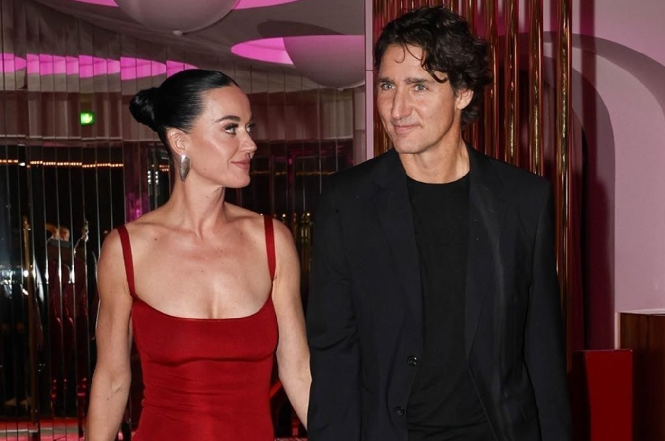 Capture decran 2025 12 19 131724 Quand un ex sort de l&rsquo;ombre et rallume la temp&ecirc;te autour d&rsquo;un couple ultra m&eacute;diatis&eacute;