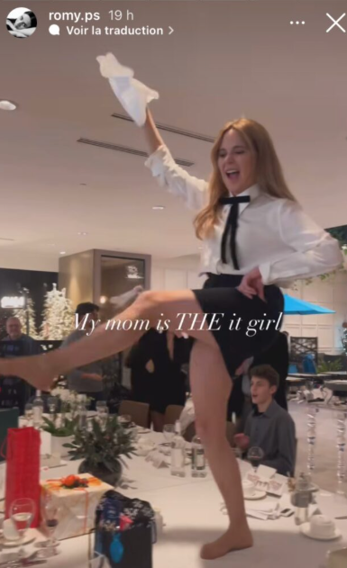Capture decran 2025 12 27 093755 Julie Snyder : Romy r&eacute;v&egrave;le une facette inattendue de sa m&egrave;re !