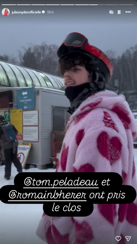 Capture decran 2025 12 30 122335 Julie Snyder partage des photos avec ses enfants et plusieurs la confondent avec sa fille !