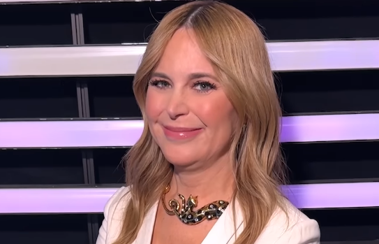 Capture decran 2025 12 30 123058 Julie Snyder partage des photos avec ses enfants et plusieurs la confondent avec sa fille !