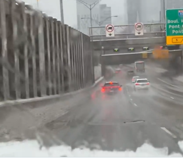 Capture decran 2025 12 30 153814 Yves Poirier publie une vid&eacute;o de la circulation &agrave; Montr&eacute;al&hellip; et un d&eacute;tail fait exploser les commentaires