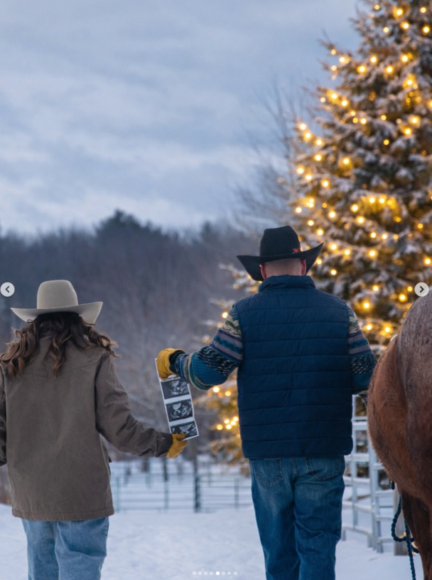 Capture decran 2025 12 31 150134 Kim Clavel enceinte : la boxeuse d&eacute;voile la plus grande nouvelle de sa vie