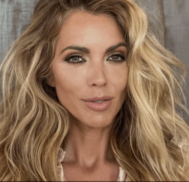 Impossible de résister à Jacynthe René dans sa robe rouge absolument spectaculaire 4 Impossible de résister à Jacynthe René dans sa robe rouge absolument spectaculaire Capture decran le 2025 12 01 a 22.32.32 Impossible de résister à Jacynthe René dans sa robe rouge absolument spectaculaire