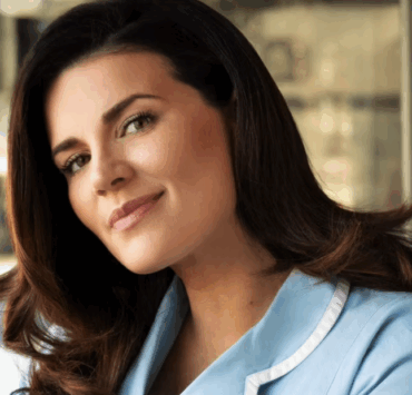 Marie-Eve Janvier dévoile sa maison de rêve : un cocon familial qui illumine les Fêtes 2 Marie-Eve Janvier dévoile sa maison de rêve : un cocon familial qui illumine les Fêtes Capture decran le 2025 12 02 a 07.39.06 Marie-Eve Janvier dévoile sa maison de rêve : un cocon familial qui illumine les Fêtes