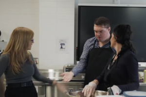 « Un geste touchant : Charles Lafortune dévoile des images inédites de Sophie Prégent et Mathis pour une cause cruciale » 3 « Un geste touchant : Charles Lafortune dévoile des images inédites de Sophie Prégent et Mathis pour une cause cruciale » Capture decran le 2025 12 04 a 02.49.32 « Un geste touchant : Charles Lafortune dévoile des images inédites de Sophie Prégent et Mathis pour une cause cruciale »