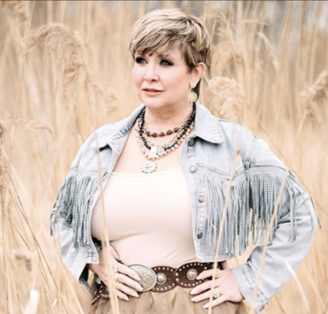 Nathalie Simard s’ouvre sur sa vie de femme célibataire : “Je suis heureuse, libre et fière de mon parcours” 3 Nathalie Simard s’ouvre sur sa vie de femme célibataire : “Je suis heureuse, libre et fière de mon parcours” Capture decran le 2025 12 04 a 17.27.47 Nathalie Simard s’ouvre sur sa vie de femme célibataire : “Je suis heureuse, libre et fière de mon parcours”