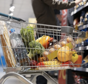 Attention, votre épicerie va exploser en 2026 : Les prix s'envolent au Québec ! 3 Attention, votre épicerie va exploser en 2026 : Les prix s'envolent au Québec ! Capture decran le 2025 12 05 a 00.47.04 Attention, votre épicerie va exploser en 2026 : Les prix s'envolent au Québec !