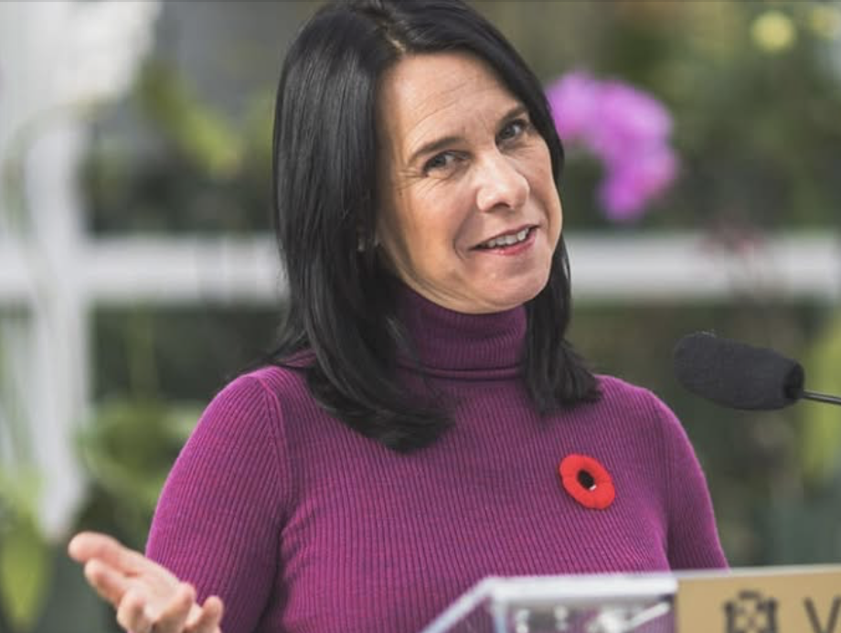 Les vacances de Valérie Plante enflamment les réseaux sociaux 1 Les vacances de Valérie Plante enflamment les réseaux sociaux Capture decran le 2025 12 05 a 09.01.08 Les vacances de Valérie Plante enflamment les réseaux sociaux