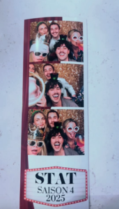 Capture decran le 2025 12 06 a 17.23.28 Voici toutes les photos du party de Noël de STAT avec Julie Perreault, Benjamin Gratton et plus