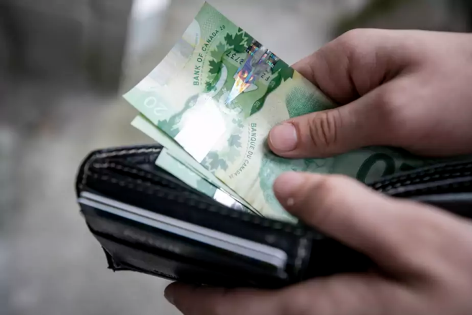 Salaires à la hausse : Les domaines qui pourraient vous faire oublier l'inflation dès l'année prochaine ! 1 Salaires à la hausse : Les domaines qui pourraient vous faire oublier l'inflation dès l'année prochaine ! Capture decran le 2025 12 07 a 17.01.18 Salaires à la hausse : Les domaines qui pourraient vous faire oublier l'inflation dès l'année prochaine !