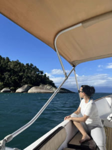 Le voyage « post-mairie » de Valérie Plante en 11 photos 8 Le voyage « post-mairie » de Valérie Plante en 11 photos Capture decran le 2025 12 08 a 01.14.40 Le voyage « post-mairie » de Valérie Plante en 11 photos