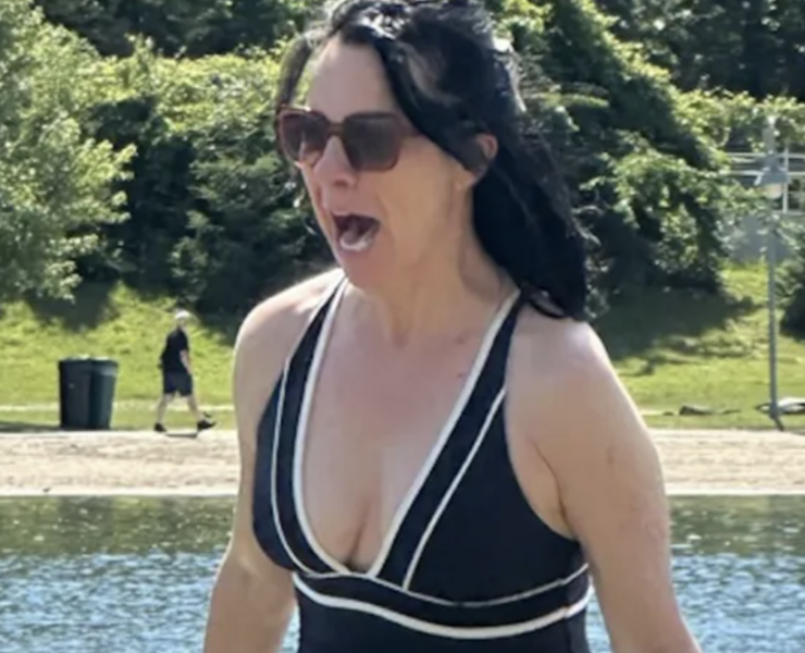 Capture decran le 2025 12 08 a 01.25.45 e1765182056894 De l'h&ocirc;tel de ville aux horizons lointains : Val&eacute;rie Plante partage sa m&eacute;tamorphose en 12 photos