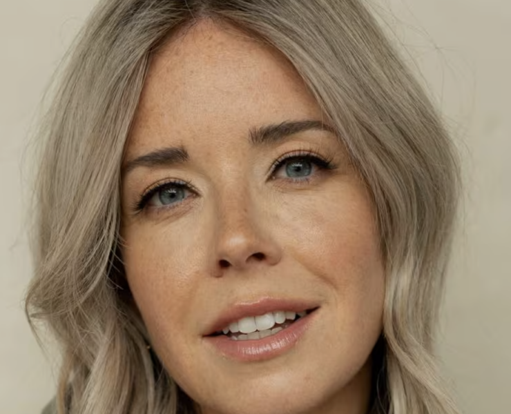 Capture decran le 2025 12 08 a 02.28.57 Silence brutal pour Sabrina Cournoyer : Son combat pour retrouver l'audition inspire