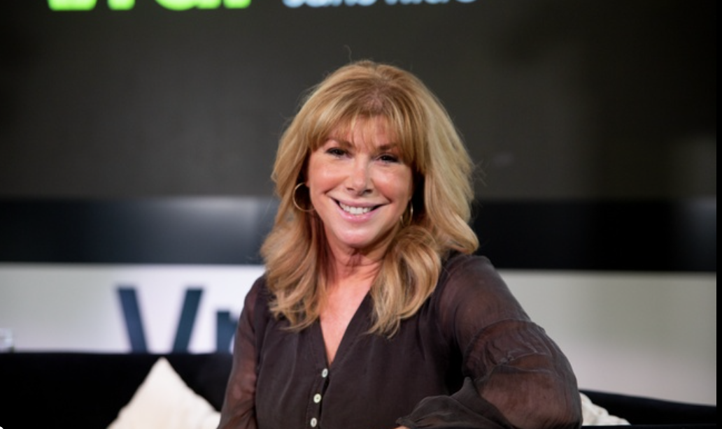 Voyage Émotionnel de Chantal Lacroix : Quand le Désert de Dubaï Devient un Miroir de Vie 1 Voyage Émotionnel de Chantal Lacroix : Quand le Désert de Dubaï Devient un Miroir de Vie Capture decran le 2025 12 08 a 03.49.20 Voyage Émotionnel de Chantal Lacroix : Quand le Désert de Dubaï Devient un Miroir de Vie