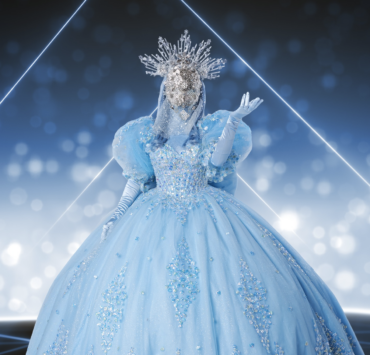 Capture decran le 2025 12 08 a 13.37.22 e1765219392475 Les fans de Chanteurs Masqués sont sous le choc: la Fée des Étoiles était…