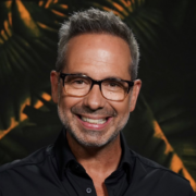 Cœur brisé : José Gaudet raconte sa rupture récente 11 Cœur brisé : José Gaudet raconte sa rupture récente Capture decran le 2025 12 08 a 18.10.33 e1765235483846 Cœur brisé : José Gaudet raconte sa rupture récente