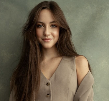 Raphaëlle, la Fille de Véronique Cloutier, Révèle une Photo Touchante avec son Amoureux 2 Raphaëlle, la Fille de Véronique Cloutier, Révèle une Photo Touchante avec son Amoureux Capture decran le 2025 12 08 a 19.49.08 e1765241781885 Raphaëlle, la Fille de Véronique Cloutier, Révèle une Photo Touchante avec son Amoureux