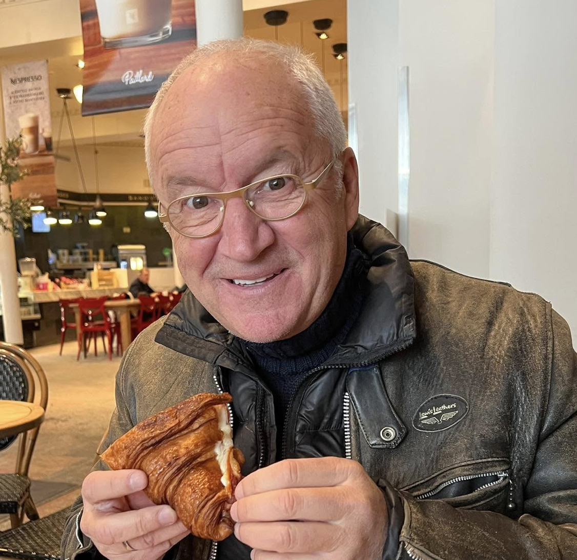 Michel Barrette raconte pour la première fois sans craquer un moment marquant de sa vie 1 Michel Barrette raconte pour la première fois sans craquer un moment marquant de sa vie Capture decran le 2025 12 10 a 12.32.14 Michel Barrette raconte pour la première fois sans craquer un moment marquant de sa vie