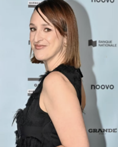 Anne-Élisabeth Bossé Révèle un Pas de Géant dans sa Vie Amoureuse avec Francis Oligny 2 Anne-Élisabeth Bossé Révèle un Pas de Géant dans sa Vie Amoureuse avec Francis Oligny Capture decran le 2025 12 10 a 13.07.03 Anne-Élisabeth Bossé Révèle un Pas de Géant dans sa Vie Amoureuse avec Francis Oligny