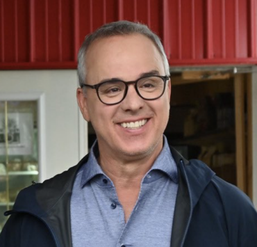 Gino Chouinard dévoile ses décorations de Noël… et c’est spectaculaire ! 3 Gino Chouinard dévoile ses décorations de Noël… et c’est spectaculaire ! Capture decran le 2025 12 10 a 13.17.12 e1765390672877 Gino Chouinard dévoile ses décorations de Noël… et c’est spectaculaire !