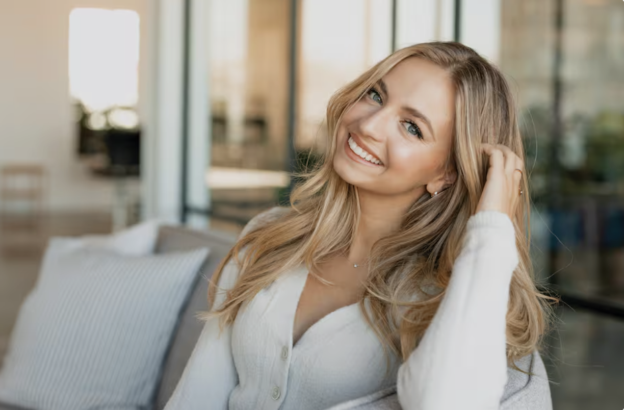 Capture decran le 2025 12 10 a 18.18.10 Ludivine Reding en Bikini : Ces Photos Qui R&eacute;chauffent le C&oelig;ur du Qu&eacute;bec !