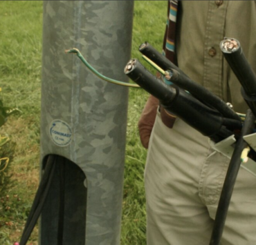 Vols de câbles dans les bornes de recharge 8 000 $ (environ 5 000 €): un problème qui coûte très cher à tout le monde 3 Vols de câbles dans les bornes de recharge 8 000 $ (environ 5 000 €): un problème qui coûte très cher à tout le monde Capture decran le 2025 12 10 a 23.06.40 Vols de câbles dans les bornes de recharge 8 000 $ (environ 5 000 €): un problème qui coûte très cher à tout le monde