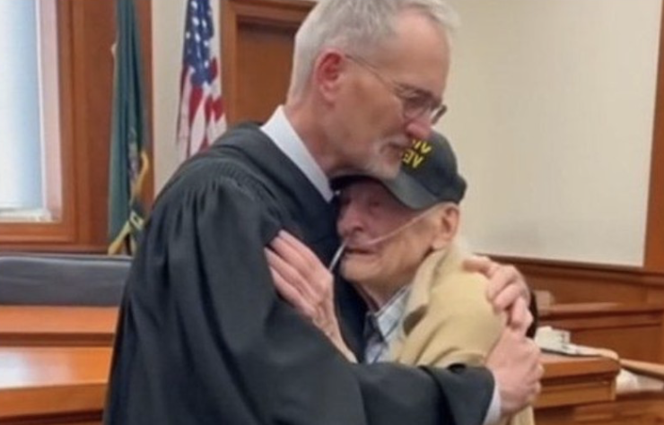 Capture decran le 2025 12 11 a 00.18.22 e1765431689412 Il allait perdre sa maison&hellip; jusqu&rsquo;au moment o&ugrave; le juge a quitt&eacute; son estrade