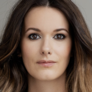 Capture decran le 2025 12 11 a 03.05.24 Monic Néron en Triomphe : Découvrez Comment Elle a Captivé 63 400 Auditeurs à la Minute !