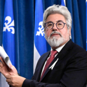 Capture decran le 2025 12 11 a 17.32.05 Pablo Rodriguez est en couple avec Roxane Hardy, une avocate bien présente dans sa vie