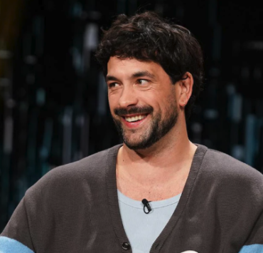 Émotions Fortes : Félix-Antoine Tremblay Présente Son Bébé Lou pour la Première Fois! 2 Émotions Fortes : Félix-Antoine Tremblay Présente Son Bébé Lou pour la Première Fois! Capture decran le 2025 12 12 a 22.18.41 Émotions Fortes : Félix-Antoine Tremblay Présente Son Bébé Lou pour la Première Fois!