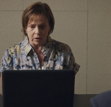 Capture decran le 2025 12 13 a 13.48.54 Sc&egrave;ne Inoubliable Dans Ind&eacute;fendable : Un D&eacute;voilement Qui Change Tout et Fait Trembler Les Fans