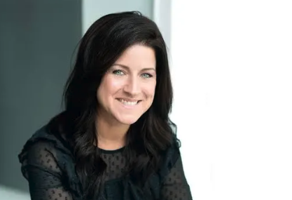 Marie-Élaine Thibert éblouit avec un look de Noël qui fait sensation! 1 Marie-Élaine Thibert éblouit avec un look de Noël qui fait sensation! Capture decran le 2025 12 14 a 01.17.23 Marie-Élaine Thibert éblouit avec un look de Noël qui fait sensation!