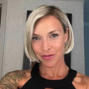 Capture decran le 2025 12 14 a 03.40.28 Brigitte Boisjoli partage de rares photos damour avec ... et fait fondre les internautes