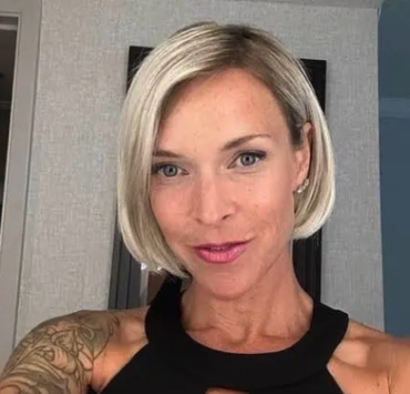 Brigitte Boisjoli partage de rares photos damour avec ... et fait fondre les internautes 5 Brigitte Boisjoli partage de rares photos damour avec ... et fait fondre les internautes Capture decran le 2025 12 14 a 03.40.28 Brigitte Boisjoli partage de rares photos damour avec ... et fait fondre les internautes