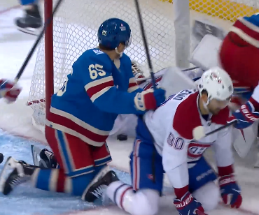 Cœur Brisé au Madison Square : Jacob Fowler, Seul Face à l'Adversité, Provoque la Fureur des Fans 2 Cœur Brisé au Madison Square : Jacob Fowler, Seul Face à l'Adversité, Provoque la Fureur des Fans Capture decran le 2025 12 15 a 02.48.11 Cœur Brisé au Madison Square : Jacob Fowler, Seul Face à l'Adversité, Provoque la Fureur des Fans