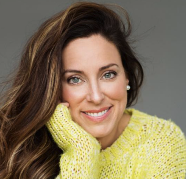 Le Secret de Style d'Anick Dumontet pour des Fêtes Inoubliables Dévoilé! 6 Le Secret de Style d'Anick Dumontet pour des Fêtes Inoubliables Dévoilé! Capture decran le 2025 12 15 a 03.16.06 Le Secret de Style d'Anick Dumontet pour des Fêtes Inoubliables Dévoilé!