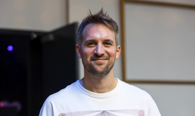 Capture decran le 2025 12 15 a 18.07.42 Jean-Philippe Perras partage 15 photos touchantes de ses magnifiques enfants dans leur (...)