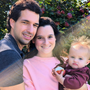 Rosalie Taillefer-Simard nous présente son grand amour aux beaux yeux : « ...a changé toute ma vie » 4 Rosalie Taillefer-Simard nous présente son grand amour aux beaux yeux : « ...a changé toute ma vie » Capture decran le 2025 12 16 a 03.35.40 Rosalie Taillefer-Simard nous présente son grand amour aux beaux yeux : « ...a changé toute ma vie »