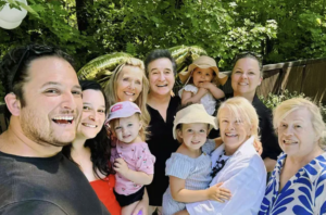 Rosalie Taillefer-Simard nous présente son grand amour aux beaux yeux : « ...a changé toute ma vie » 6 Rosalie Taillefer-Simard nous présente son grand amour aux beaux yeux : « ...a changé toute ma vie » Capture decran le 2025 12 16 a 03.36.01 Rosalie Taillefer-Simard nous présente son grand amour aux beaux yeux : « ...a changé toute ma vie »