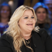 Capture decran le 2025 12 16 a 09.20.25 Genevi&egrave;ve Schmidt fait sa premi&egrave;re sortie officielle avec son nouvel amoureux