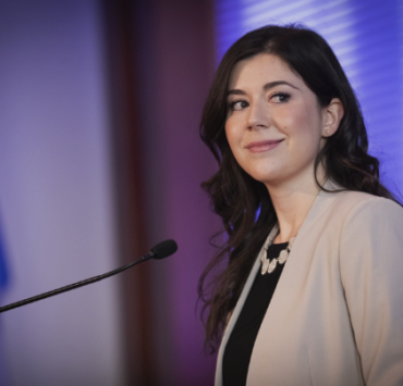 Catherine Fournier : De l'Espoir à l'Émotion, Comment Elle a Surpris Son Mari avec la Nouvelle de Sa Grossesse 3 Catherine Fournier : De l'Espoir à l'Émotion, Comment Elle a Surpris Son Mari avec la Nouvelle de Sa Grossesse Capture decran le 2025 12 17 a 00.27.01 Catherine Fournier : De l'Espoir à l'Émotion, Comment Elle a Surpris Son Mari avec la Nouvelle de Sa Grossesse