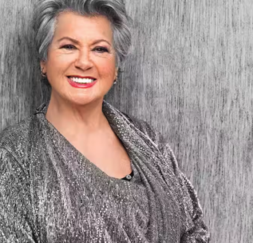 Capture decran le 2025 12 17 a 04.16.23 Quand Ginette Reno C&eacute;l&egrave;bre No&euml;l : Une Photo Adorable de Ses Arri&egrave;re-Petits-Enfants Fait Fondre les C&oelig;urs