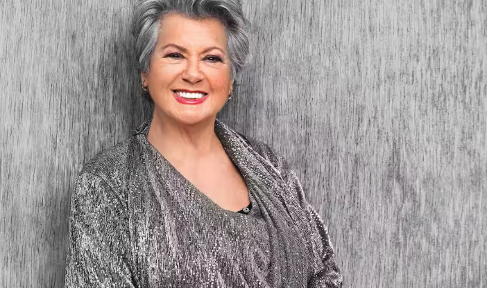 Capture decran le 2025 12 17 a 04.16.23 Quand Ginette Reno C&eacute;l&egrave;bre No&euml;l : Une Photo Adorable de Ses Arri&egrave;re-Petits-Enfants Fait Fondre les C&oelig;urs