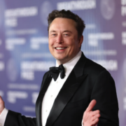 Capture decran le 2025 12 17 a 21.12.58 Incroyable ! Elon Musk d&eacute;passe les 600 milliards et laisse ses rivaux loin derri&egrave;re !