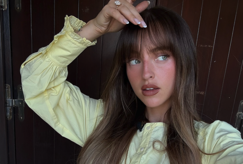 Capture decran le 2025 12 18 a 00.22.32 Alicia Moffet : Pourquoi elle ne reviendra jamais aux cheveux courts malgr&eacute; les tendances !