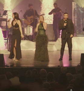 Émily Bégin : Sa Robe de Scène Éblouit Internet et Fait Parler le Québec 2 Émily Bégin : Sa Robe de Scène Éblouit Internet et Fait Parler le Québec Capture decran le 2025 12 18 a 01.48.49 Émily Bégin : Sa Robe de Scène Éblouit Internet et Fait Parler le Québec