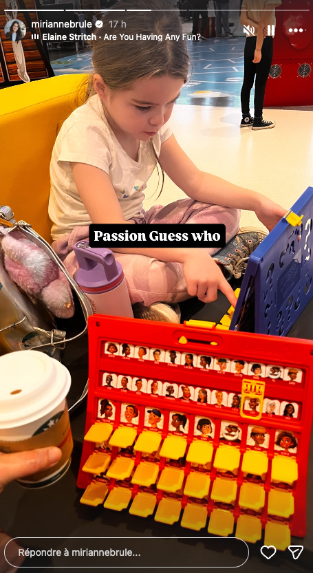 Capture decran le 2025 12 18 a 04.08.10 Mirianne Br&ucirc;l&eacute; d&eacute;voile son Amour aux beaux yeux : premi&egrave;re apparition en publique (15) photos